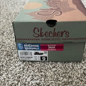 Skechers Black Stretchable Slip-On Shoes